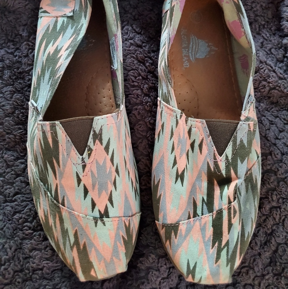 Ladies Slip-On